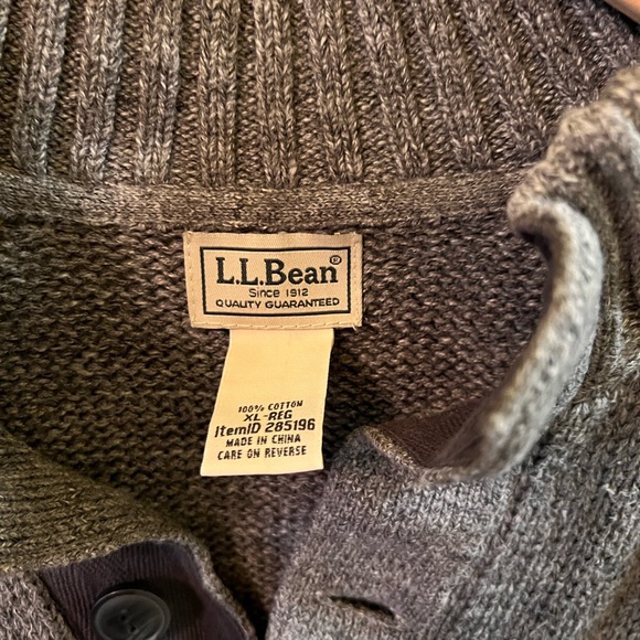 Ll Bean sweater - Picture 3 of 3